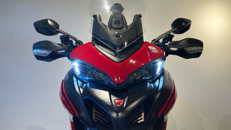 Ducati Multistrada 950 S - White/Grey (20MY)